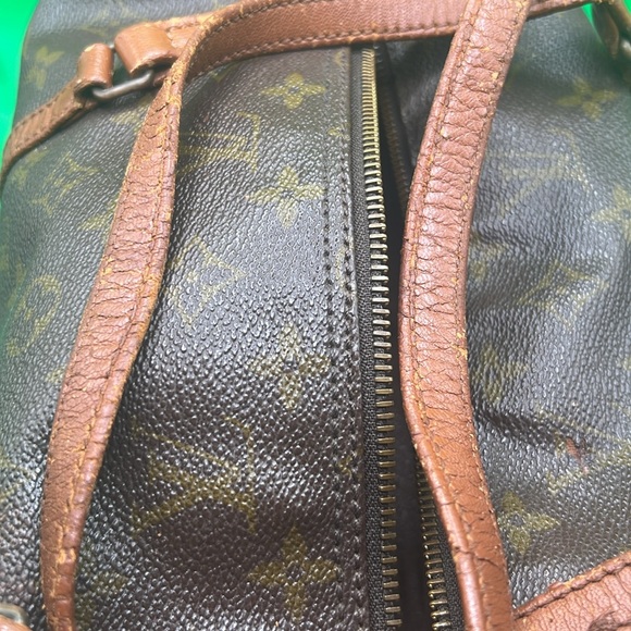 Louis Vuitton pouchet - Picture 14 of 17